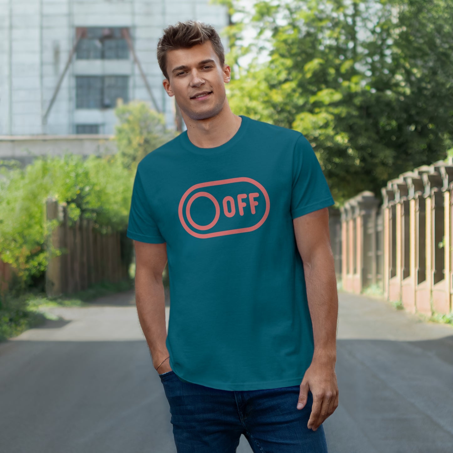Uniseks T-Shirt - 'OFF'