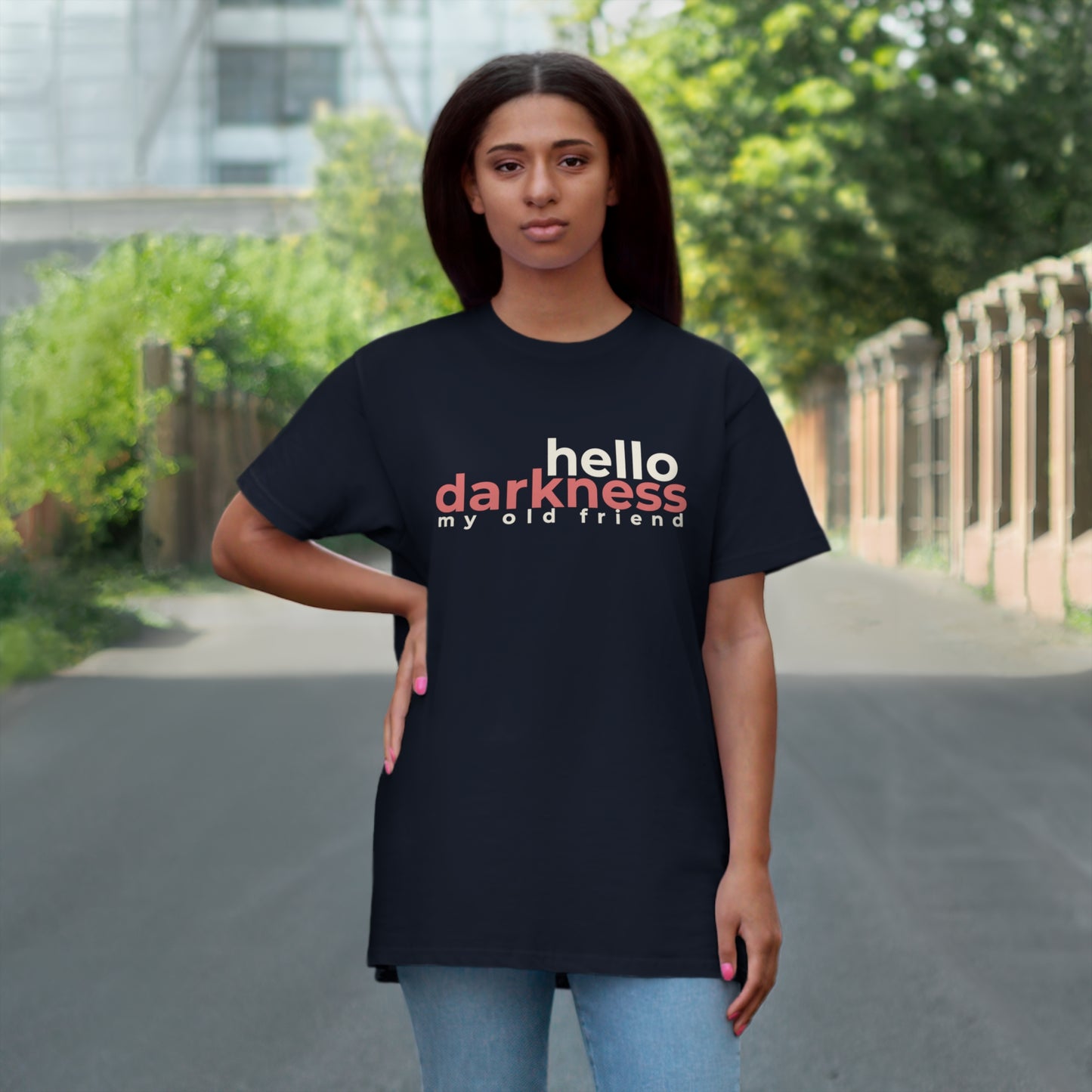 Uniseks T-Shirt - 'Hello darkness my old friend'